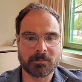 Robert Hackenberg, Stellvertreter